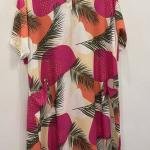 V neck , pocket maxi || free size .
