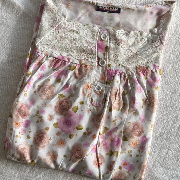 Rose selena || feeding friendly|| 502.
