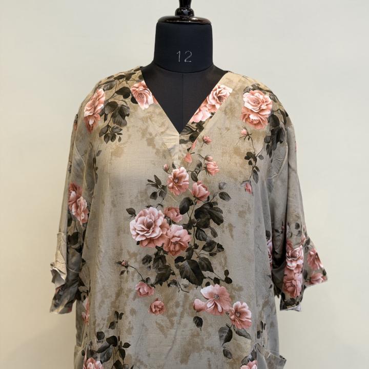 V NECK POCKET MAXI | DUBAI MAXI