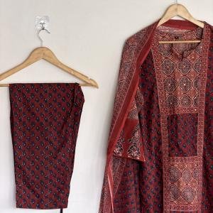NORA AARA SET | 401