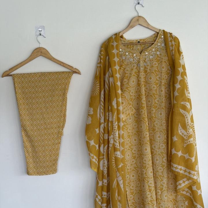 ZARIYA LUXE YELLOW SET | 401