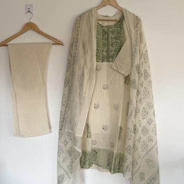 GREEN MUSE SET | 401